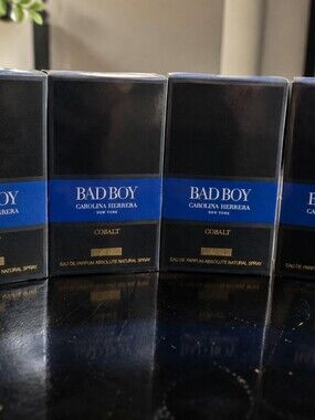 Carolina Herrera Bad Boy Cobalt - Black & Blue Box